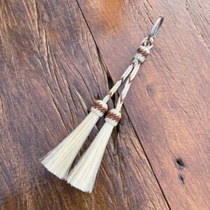Chaveiro CrinaChik Mod. Tufinha Ref. 2022-01
