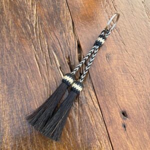 Chaveiro CrinaChik Mod. Tufinha Ref. 2022-04